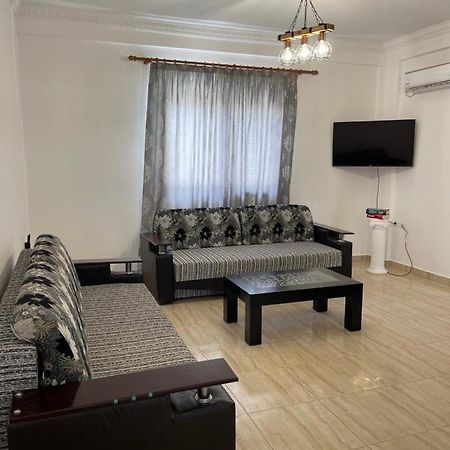 Sun And Sea Apartment Saranda מראה חיצוני תמונה