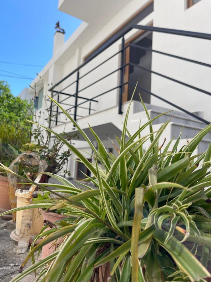 Sun And Sea Apartment Saranda מראה חיצוני תמונה