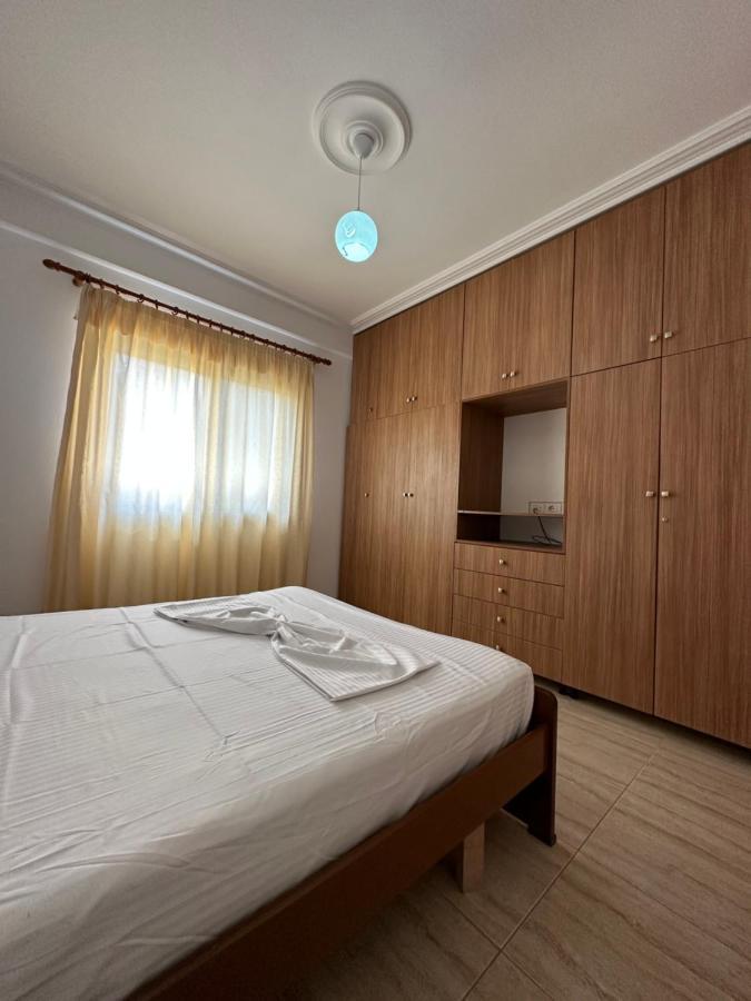 Sun And Sea Apartment Saranda מראה חיצוני תמונה