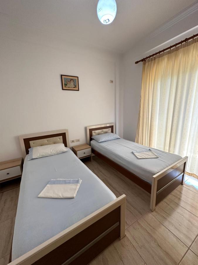 Sun And Sea Apartment Saranda מראה חיצוני תמונה
